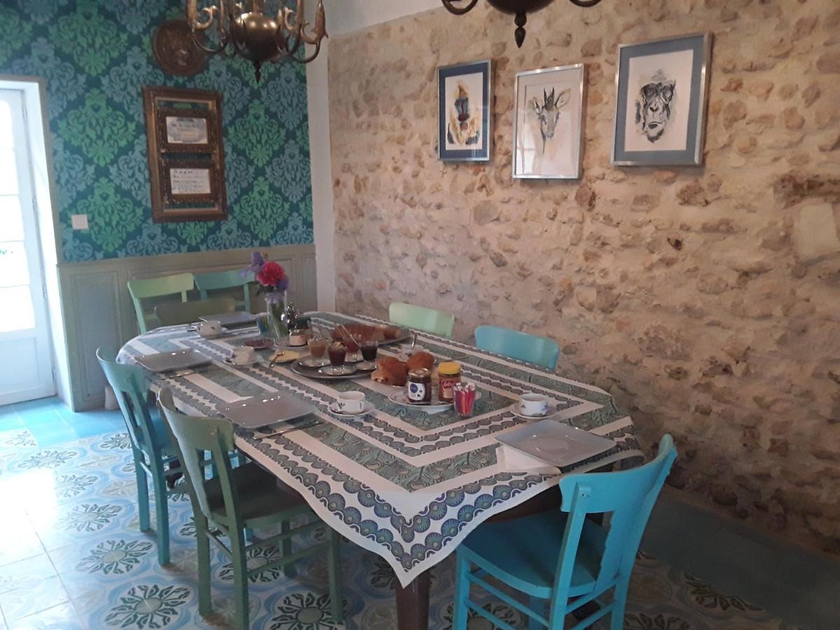 Bed and Breakfast 'La Menagerie' Châteauvieux Zewnętrze zdjęcie